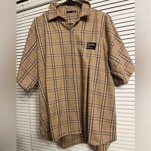 XL Oversized Khaki Unisex Button up Shirt!! 🌟